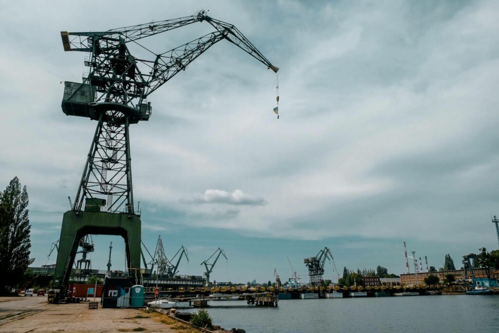 Högkvalitativt kransmörjmedel som minskar slitage och korrosion på tunga maskiner och kranar.